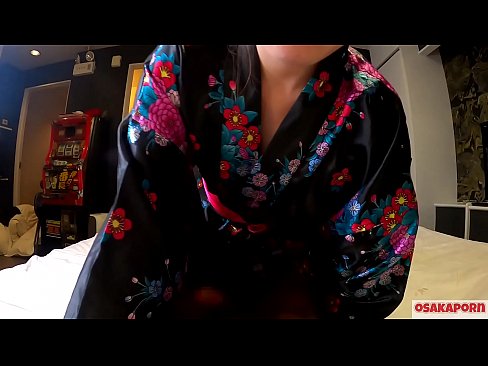 ❤️ O le teine ​​talavou cosplay e fiafia i feusua'iga e fa'atama'ita'i ma se squirt i se fafine ti'eti'e solofanua ma se blowjob. Teine Asia ma pusi fulufulua ma susu aulelei i toniga Iapani masani i ata vitiō faʻaalia le masturbation ma meataalo fuck. Sakura 3 OSAKAORN. ❤️ Pono Tulaga  ☑